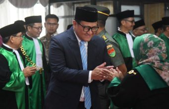 Ketua DPRD Provinsi Lampung Hadiri Wisuda Purna Bhakti Ketua Pengadilan Tinggi Agama Bandar Lampung
